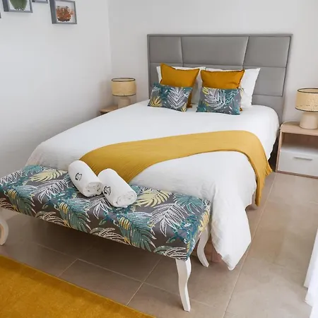 Manelmar Apartment