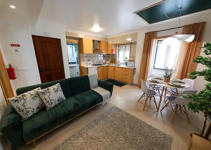 Manelmar Apartment *