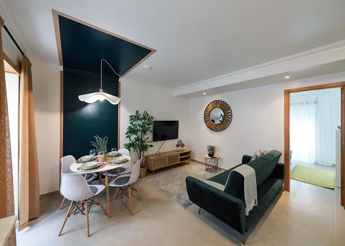 Apartment Manelmar *